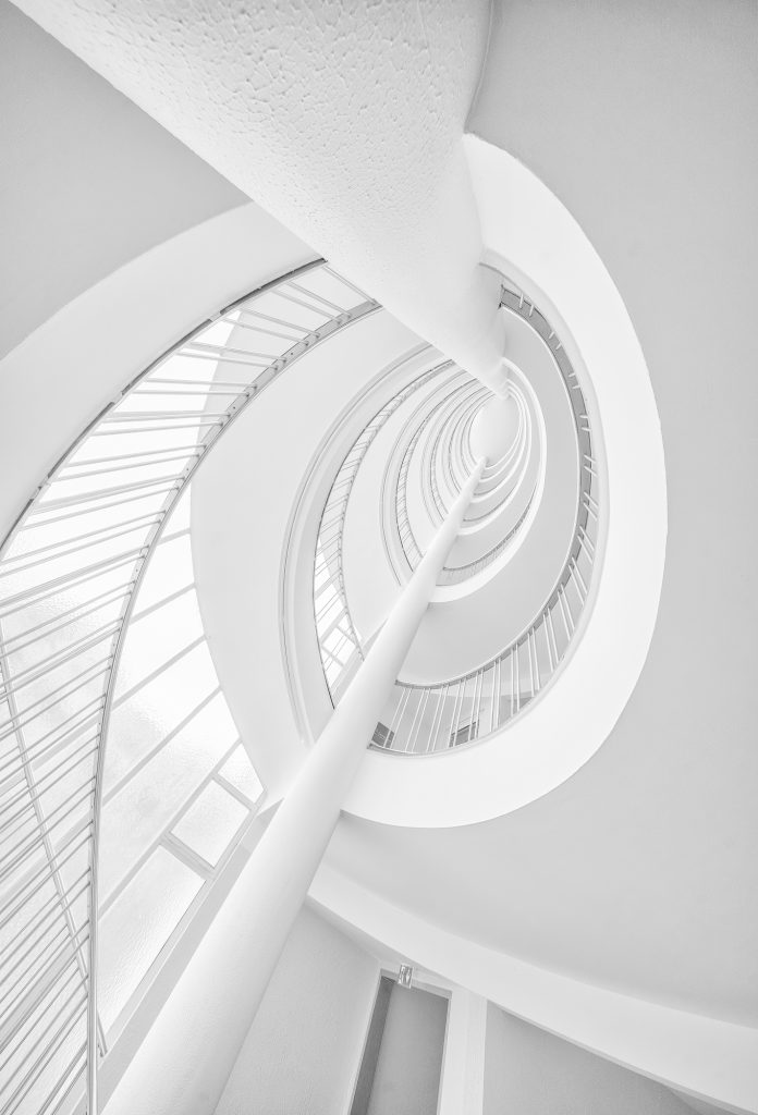 01 18 Hildebrand Peter Staircase